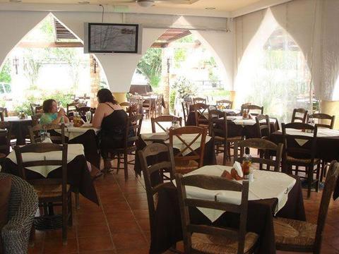 Pefkos Garden Apartmán *